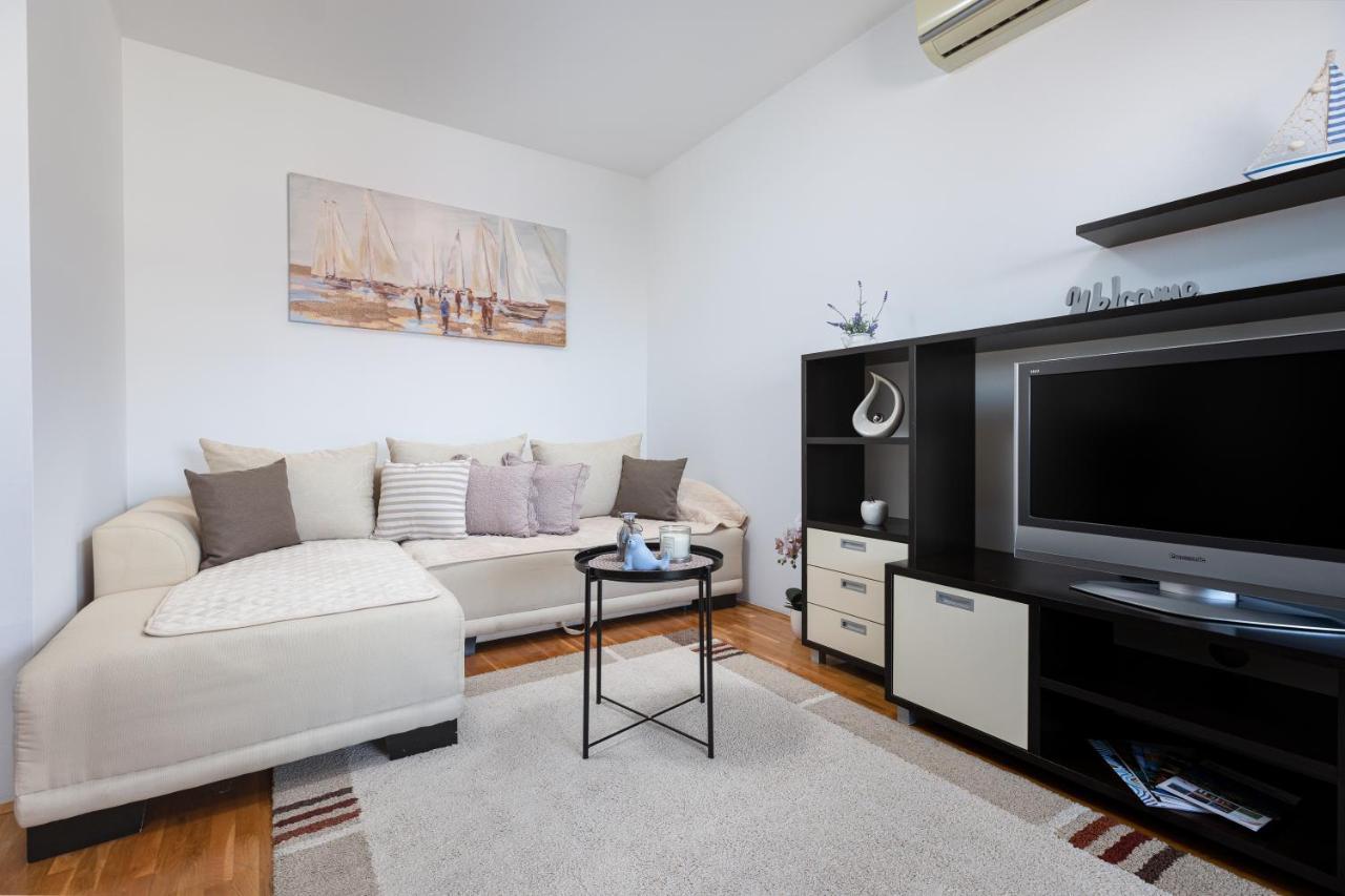 Karlita Apartment Σολίν Εξωτερικό φωτογραφία